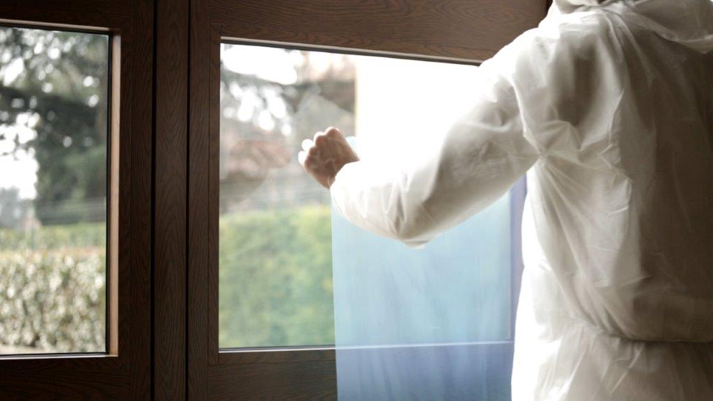 Raven Skinfloor - pro zakrývání oken a okenních rámů - použití v exteriéru